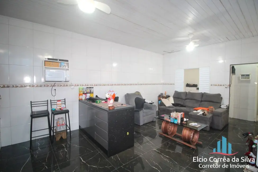 Casa com 3 quartos à venda, 252m2 em Mirim, Praia Grande - SP - imagem 7 Foto 7 de Casa com 3 quartos à venda, 252m2 em Mirim, Praia Grande - SP