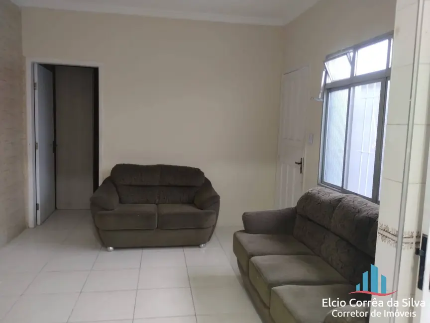 Foto 1 de Casa com 2 quartos à venda, 70m2 em Ocian, Praia Grande - SP