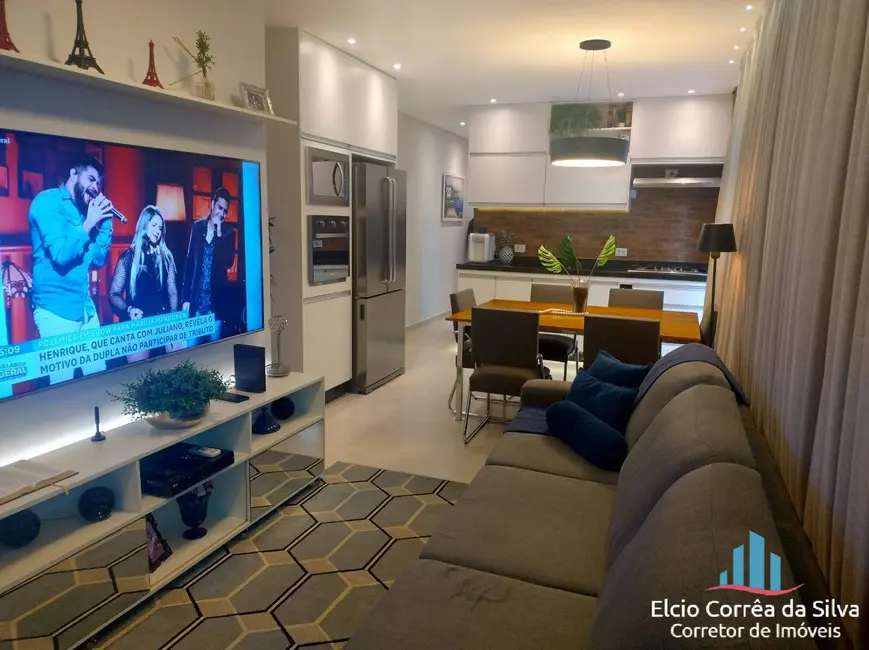 Foto 2 de Casa com 2 quartos à venda, 65m2 em Jabaquara, Santos - SP