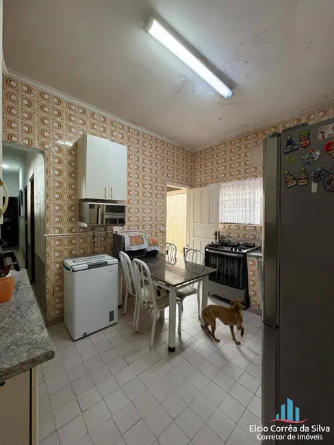 Casa com 2 quartos à venda, 178m2 em Canto do Forte, Praia Grande - SP - imagem 9 Foto 9 de Casa com 2 quartos à venda, 178m2 em Canto do Forte, Praia Grande - SP