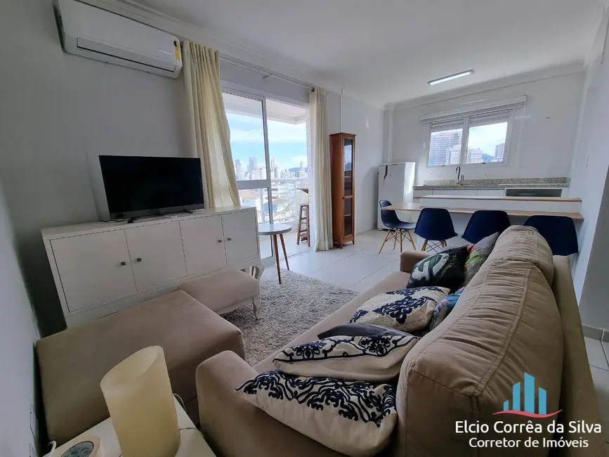 Foto 2 de Apartamento com 1 quarto para alugar, 50m2 em Embaré, Santos - SP