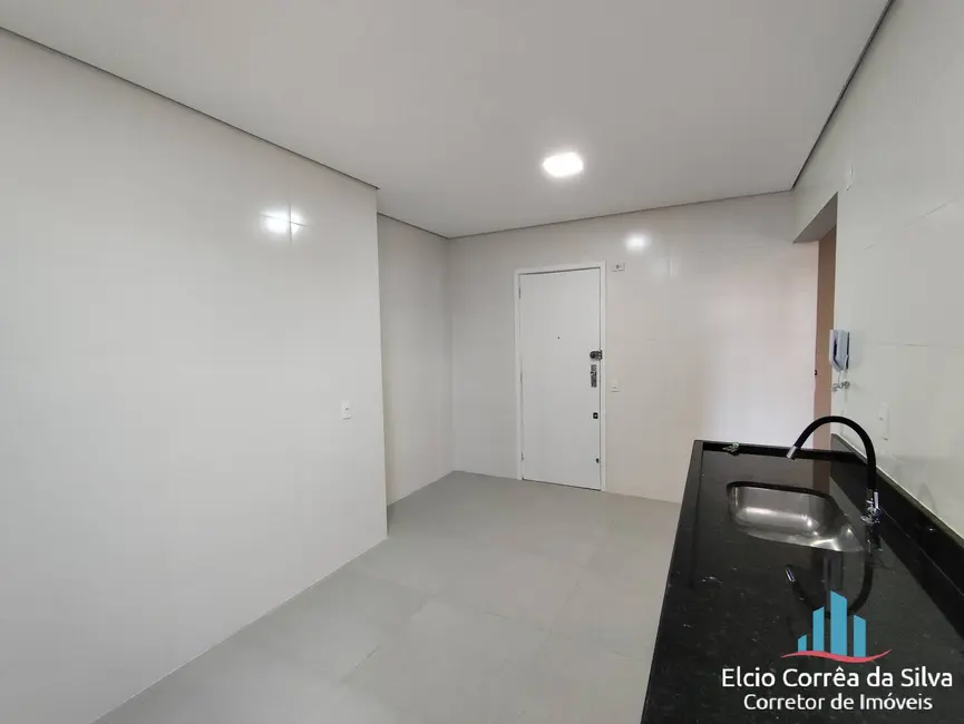 Apartamento com 2 quartos à venda, 90m2 em Campo Grande, Santos - SP - imagem 5 Foto 5 de Apartamento com 2 quartos à venda, 90m2 em Campo Grande, Santos - SP