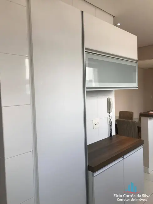 Apartamento com 2 quartos para alugar, 86m2 em Gonzaga, Santos - SP - imagem 4 Foto 4 de Apartamento com 2 quartos para alugar, 86m2 em Gonzaga, Santos - SP