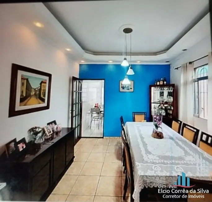 Foto 2 de Casa com 3 quartos à venda, 270m2 em Bom Retiro, Santos - SP
