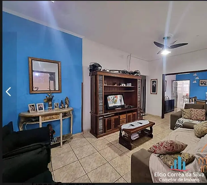 Foto 1 de Casa com 3 quartos à venda, 270m2 em Bom Retiro, Santos - SP