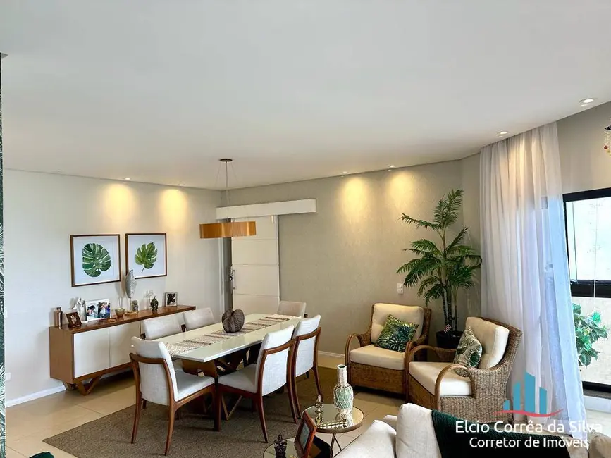 Foto 8 de Apartamento com 3 quartos à venda, 187m2 em Jardim Astúrias, Guaruja - SP