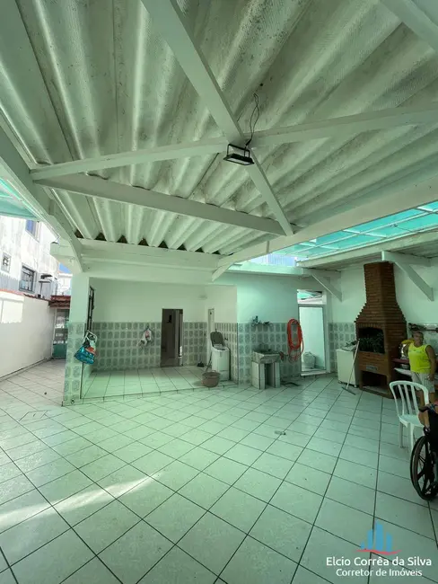 Foto 2 de Casa com 3 quartos à venda, 300m2 em Catiapoa, Sao Vicente - SP