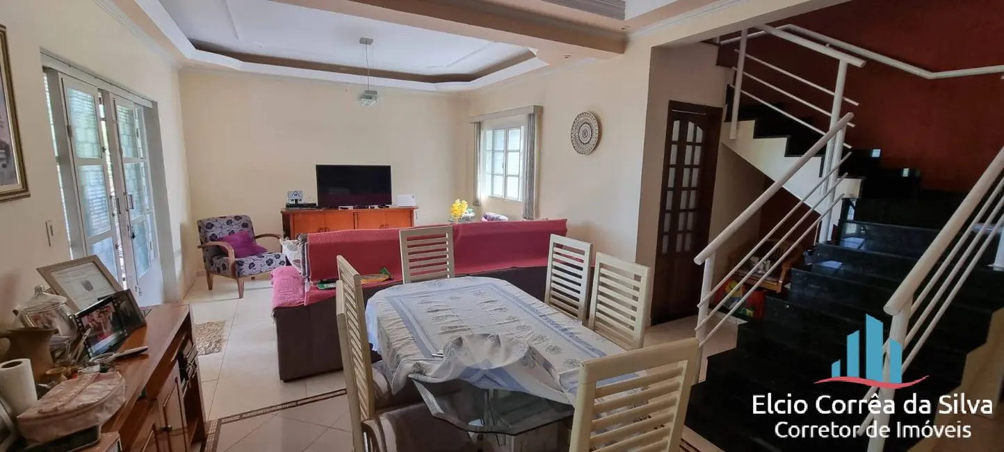 Foto 5 de Casa com 3 quartos à venda, 265m2 em O Estribo, Avare - SP