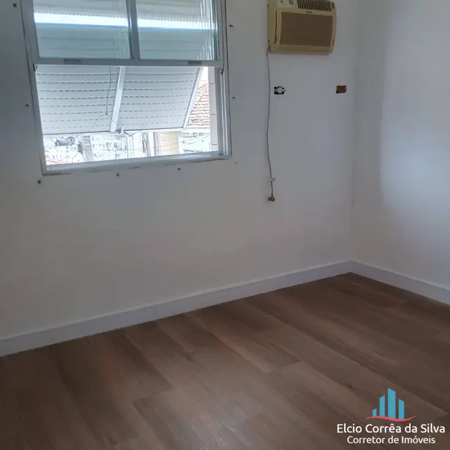 Foto 8 de Apartamento com 2 quartos à venda, 76m2 em Embaré, Santos - SP