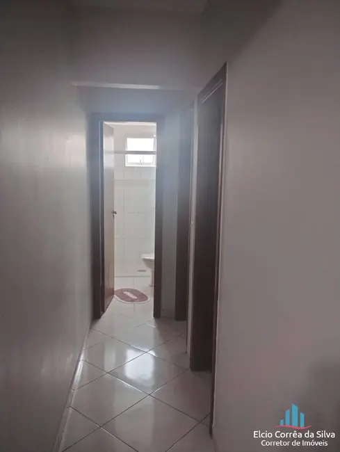 Apartamento com 2 quartos à venda, 100m2 em Guilhermina, Praia Grande - SP - imagem 7 Foto 7 de Apartamento com 2 quartos à venda, 100m2 em Guilhermina, Praia Grande - SP