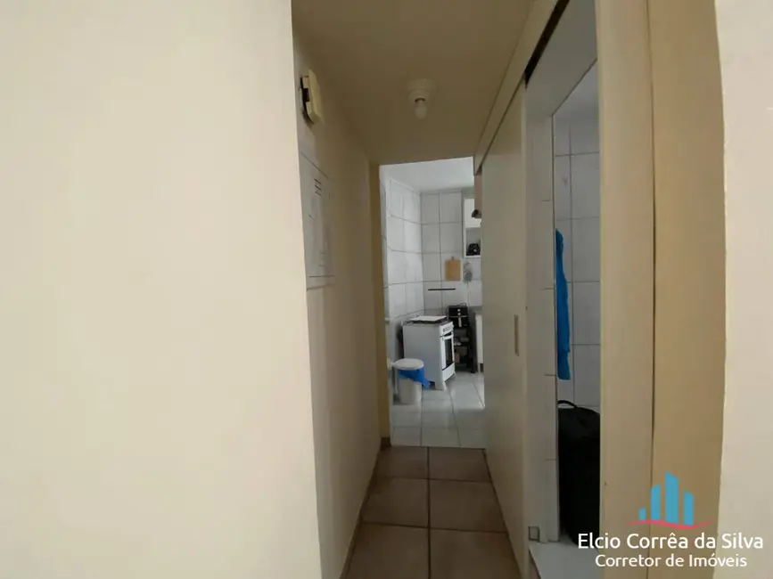 Apartamento com 2 quartos à venda, 56m2 em Gonzaga, Santos - SP - imagem 9 Foto 9 de Apartamento com 2 quartos à venda, 56m2 em Gonzaga, Santos - SP