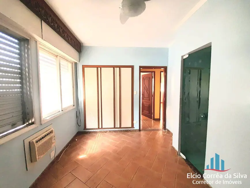 Apartamento com 3 quartos para alugar, 160m2 em José Menino, Santos - SP - imagem 9 Foto 9 de Apartamento com 3 quartos para alugar, 160m2 em José Menino, Santos - SP