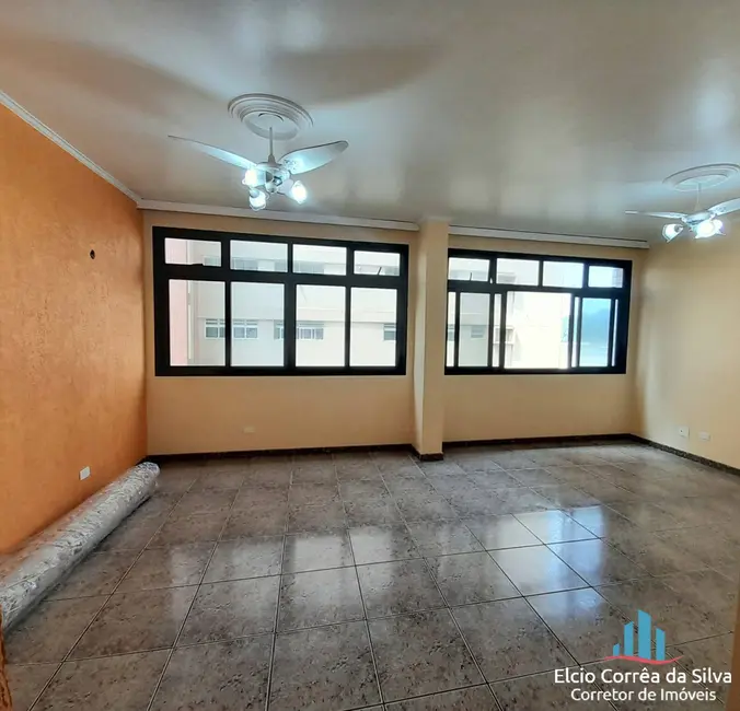 Apartamento com 3 quartos para alugar, 160m2 em José Menino, Santos - SP - imagem 4 Foto 4 de Apartamento com 3 quartos para alugar, 160m2 em José Menino, Santos - SP