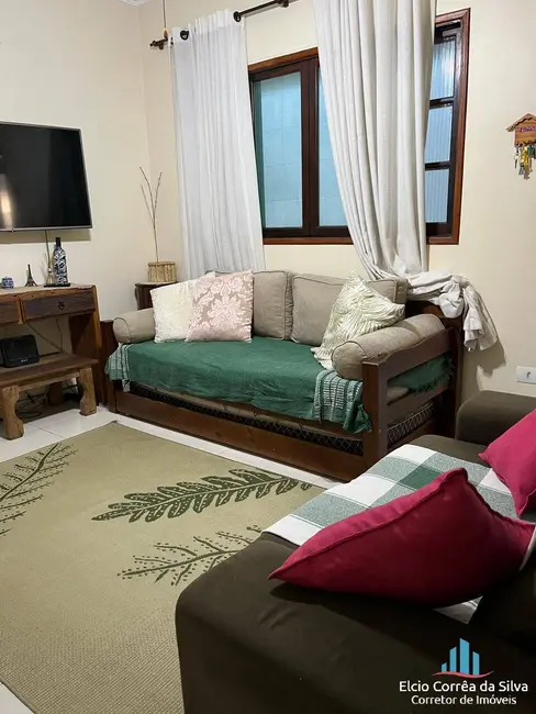 Foto 3 de Casa com 3 quartos à venda, 150m2 em Mirim, Praia Grande - SP