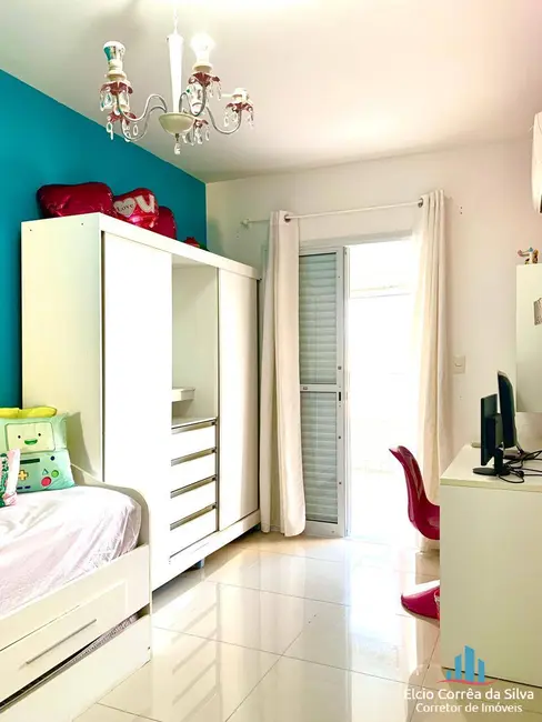 Foto 9 de Apartamento com 4 quartos para alugar, 185m2 em Canto do Forte, Praia Grande - SP