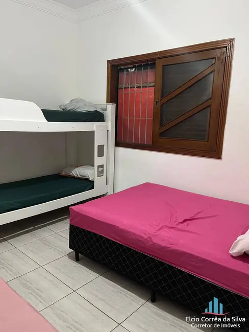 Casa com 3 quartos à venda, 165m2 em Caiçara, Praia Grande - SP - imagem 6 Foto 6 de Casa com 3 quartos à venda, 165m2 em Caiçara, Praia Grande - SP