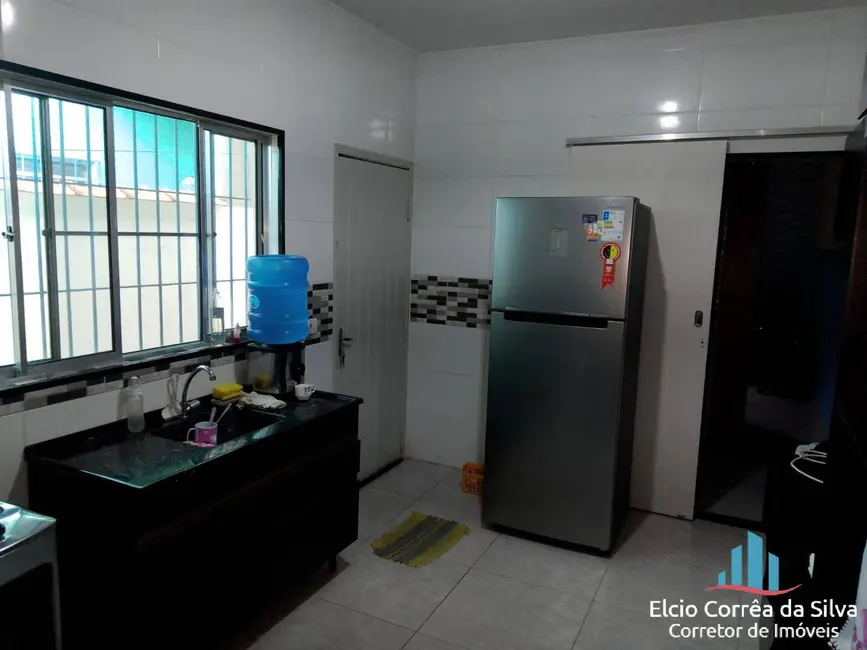 Foto 4 de Casa com 2 quartos à venda, 126m2 em Ocian, Praia Grande - SP
