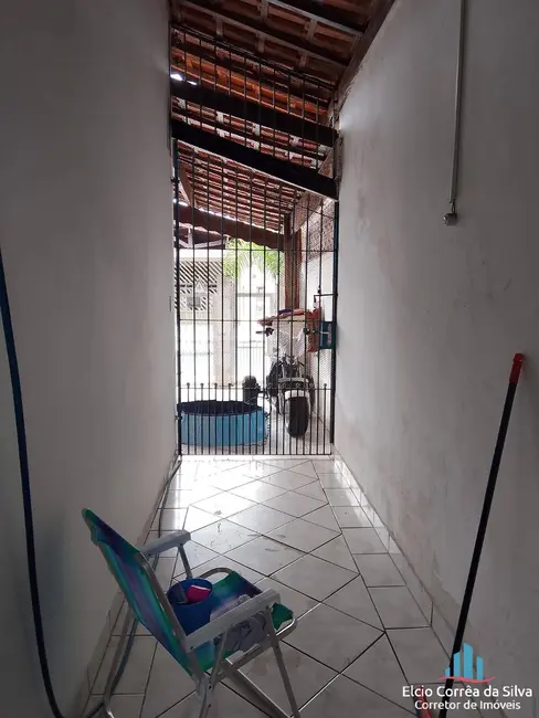 Foto 3 de Casa com 2 quartos à venda, 126m2 em Ocian, Praia Grande - SP
