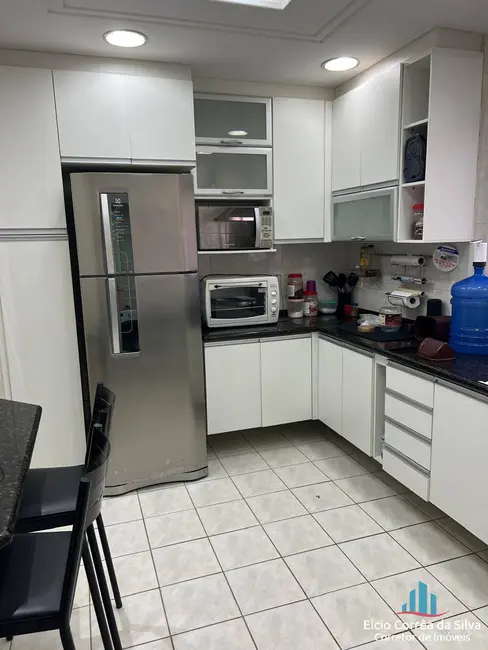 Apartamento com 3 quartos à venda, 115m2 em Guilhermina, Praia Grande - SP - imagem 9 Foto 9 de Apartamento com 3 quartos à venda, 115m2 em Guilhermina, Praia Grande - SP