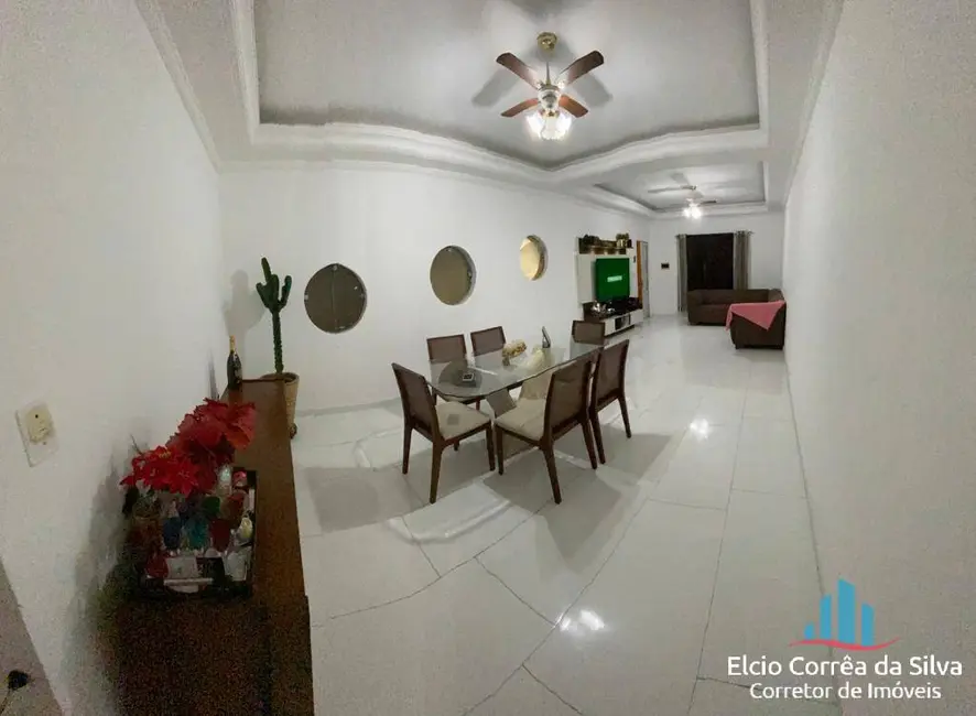 Foto 2 de Casa com 2 quartos à venda, 210m2 em Samambaia, Praia Grande - SP