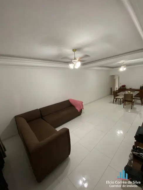 Foto 9 de Casa com 2 quartos à venda, 210m2 em Samambaia, Praia Grande - SP