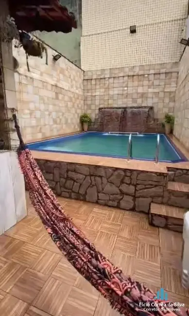 Foto 1 de Casa com 2 quartos à venda, 210m2 em Samambaia, Praia Grande - SP