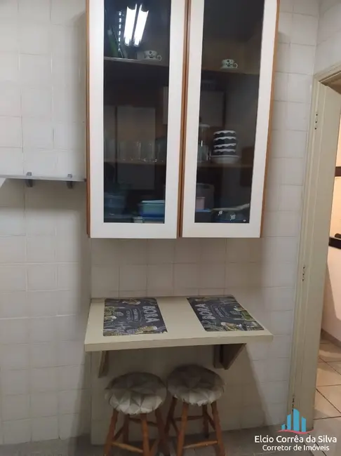 Apartamento com 1 quarto para alugar, 60m2 em Gonzaga, Santos - SP - imagem 5 Foto 5 de Apartamento com 1 quarto para alugar, 60m2 em Gonzaga, Santos - SP