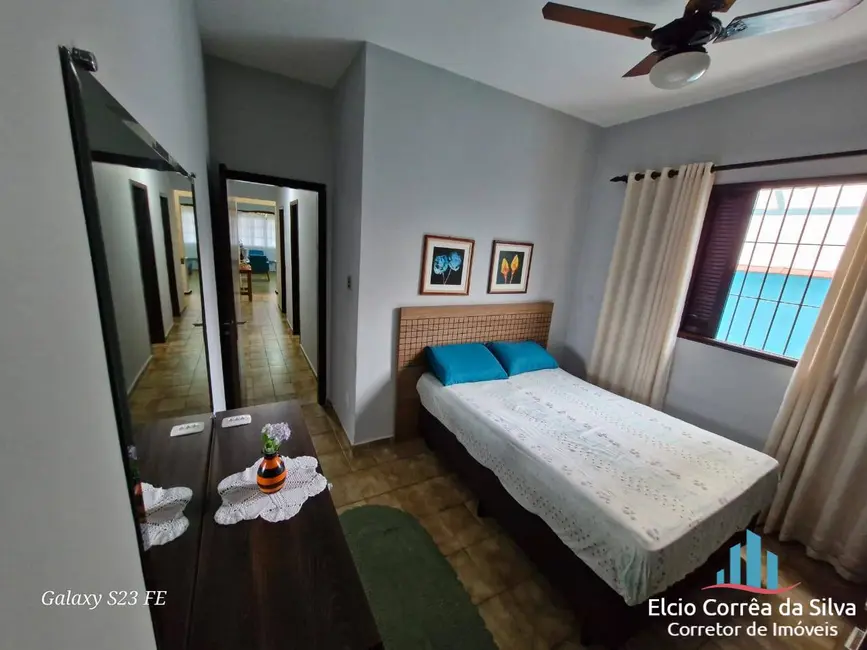 Foto 8 de Casa com 2 quartos à venda, 125m2 em Real, Praia Grande - SP