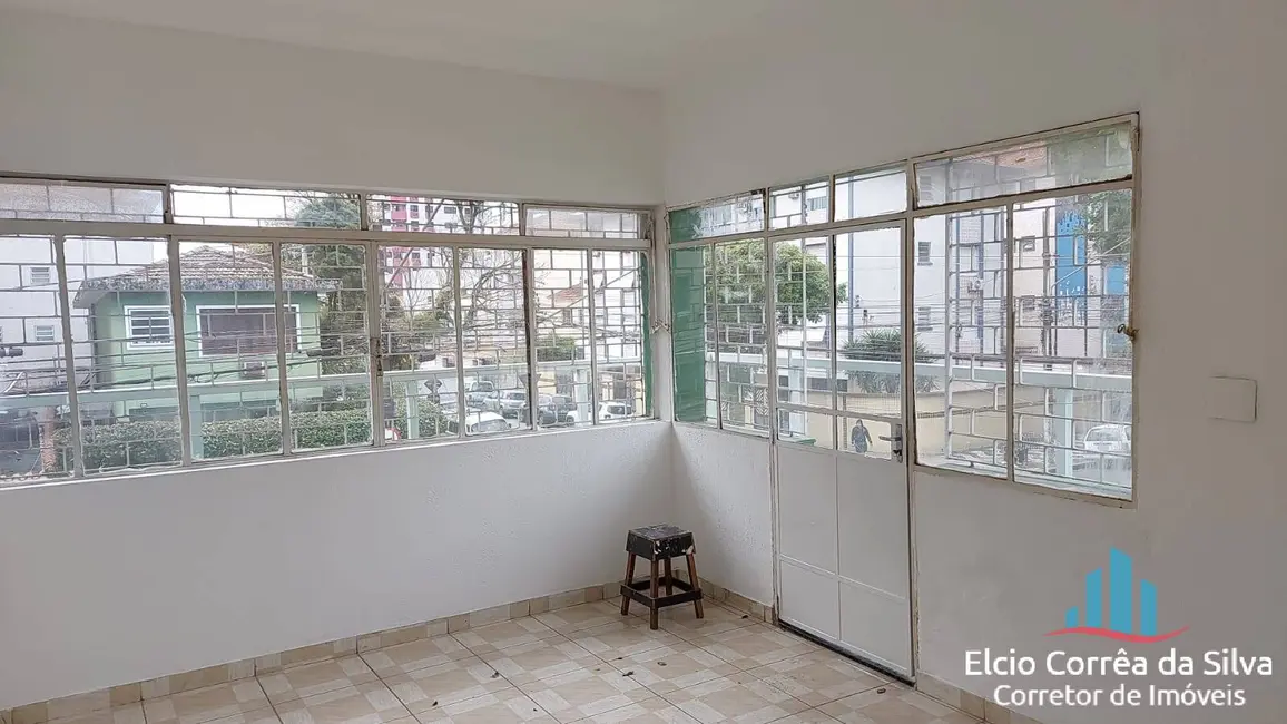 Casa com 5 quartos para alugar, 250m2 em Embaré, Santos - SP - imagem 5 Foto 5 de Casa com 5 quartos para alugar, 250m2 em Embaré, Santos - SP