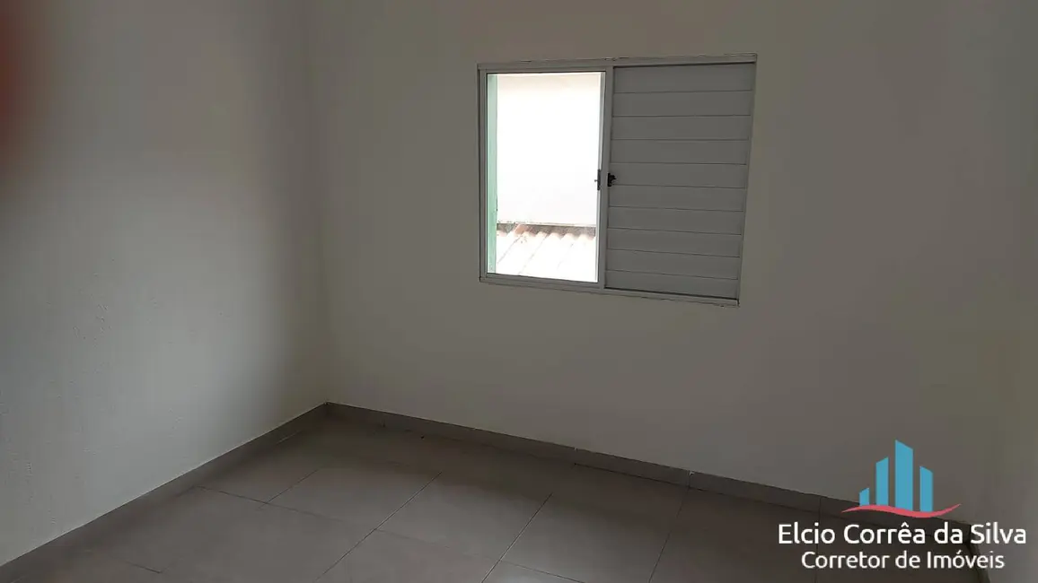 Casa com 5 quartos para alugar, 250m2 em Embaré, Santos - SP - imagem 9 Foto 9 de Casa com 5 quartos para alugar, 250m2 em Embaré, Santos - SP