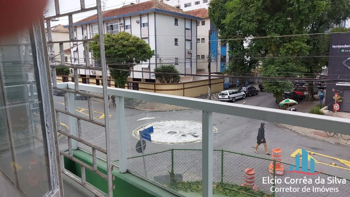 Casa com 5 quartos para alugar, 250m2 em Embaré, Santos - SP - imagem 3 Foto 3 de Casa com 5 quartos para alugar, 250m2 em Embaré, Santos - SP