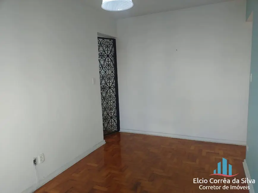 Foto 1 de Apartamento com 2 quartos para alugar, 75m2 em Gonzaga, Santos - SP