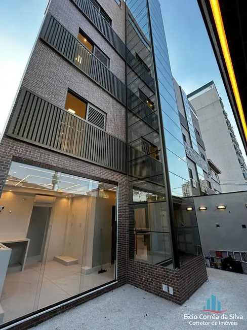 Foto 1 de Casa com 5 quartos à venda, 240m2 em Campo Grande, Santos - SP