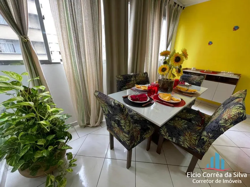 Apartamento com 2 quartos para alugar, 93m2 em Gonzaga, Santos - SP - imagem 5 Foto 5 de Apartamento com 2 quartos para alugar, 93m2 em Gonzaga, Santos - SP