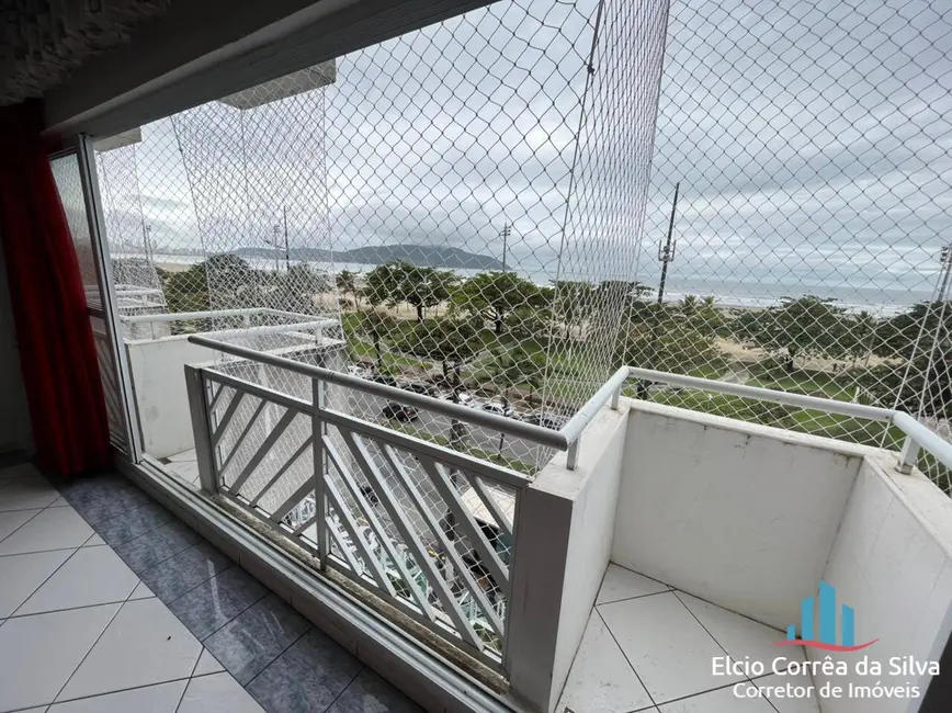 Apartamento com 3 quartos para alugar, 165m2 em Gonzaga, Santos - SP - imagem 5 Foto 5 de Apartamento com 3 quartos para alugar, 165m2 em Gonzaga, Santos - SP