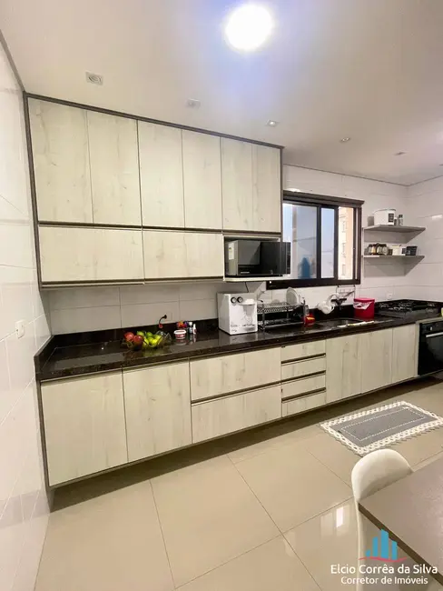 Foto 4 de Casa com 3 quartos à venda, 170m2 em Boqueirão, Santos - SP