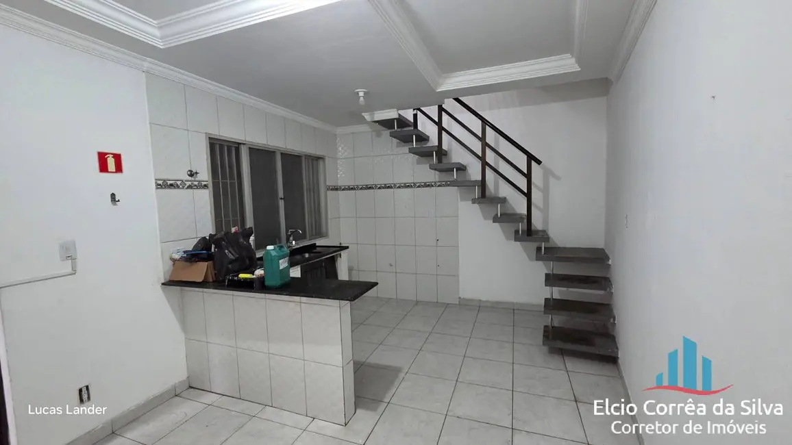 Foto 2 de Sala Comercial para alugar, 305m2 em Guilhermina, Praia Grande - SP