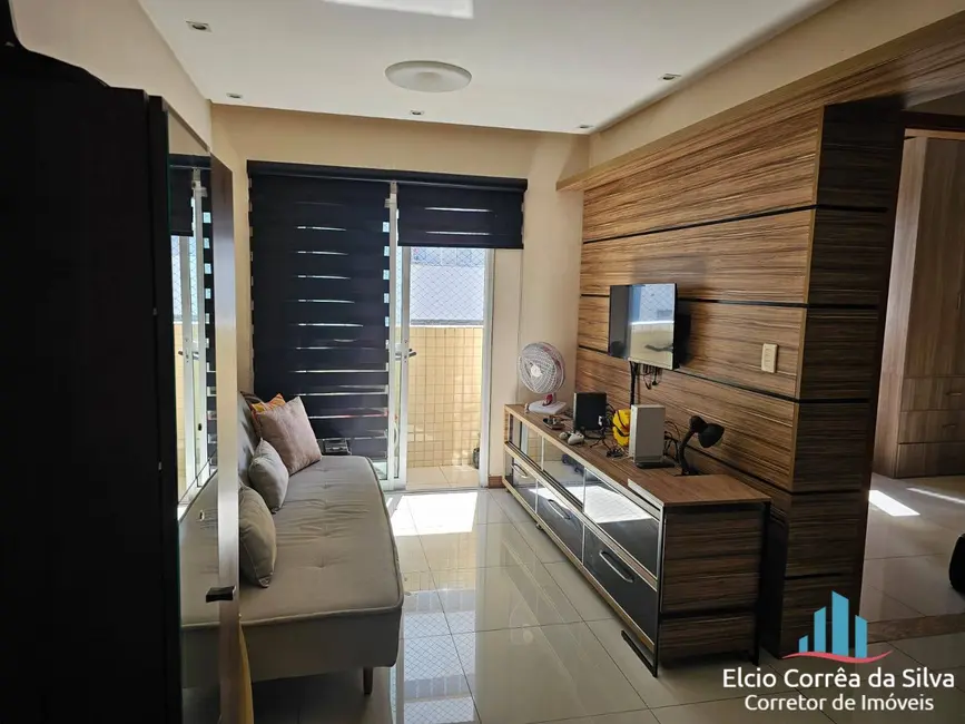 Apartamento com 2 quartos à venda, 72m2 em Vila Mathias, Santos - SP - imagem 2 Foto 2 de Apartamento com 2 quartos à venda, 72m2 em Vila Mathias, Santos - SP