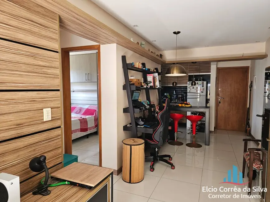 Apartamento com 2 quartos à venda, 72m2 em Vila Mathias, Santos - SP - imagem 1 Foto 1 de Apartamento com 2 quartos à venda, 72m2 em Vila Mathias, Santos - SP