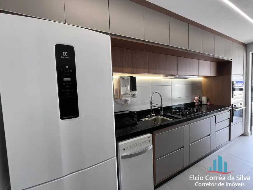 Apartamento com 3 quartos à venda, 228m2 em Canto do Forte, Praia Grande - SP - imagem 9 Foto 9 de Apartamento com 3 quartos à venda, 228m2 em Canto do Forte, Praia Grande - SP