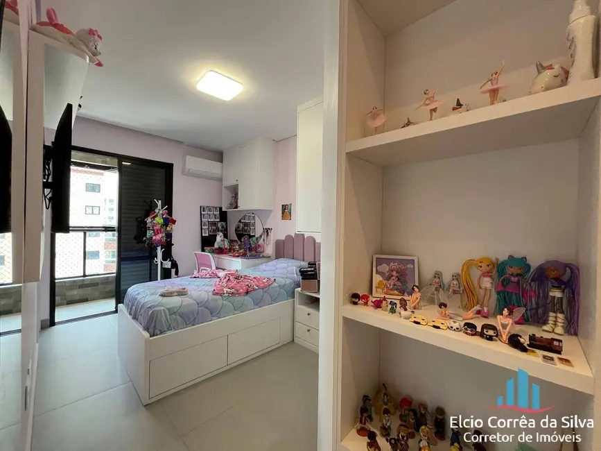 Apartamento com 3 quartos à venda, 228m2 em Canto do Forte, Praia Grande - SP - imagem 6 Foto 6 de Apartamento com 3 quartos à venda, 228m2 em Canto do Forte, Praia Grande - SP