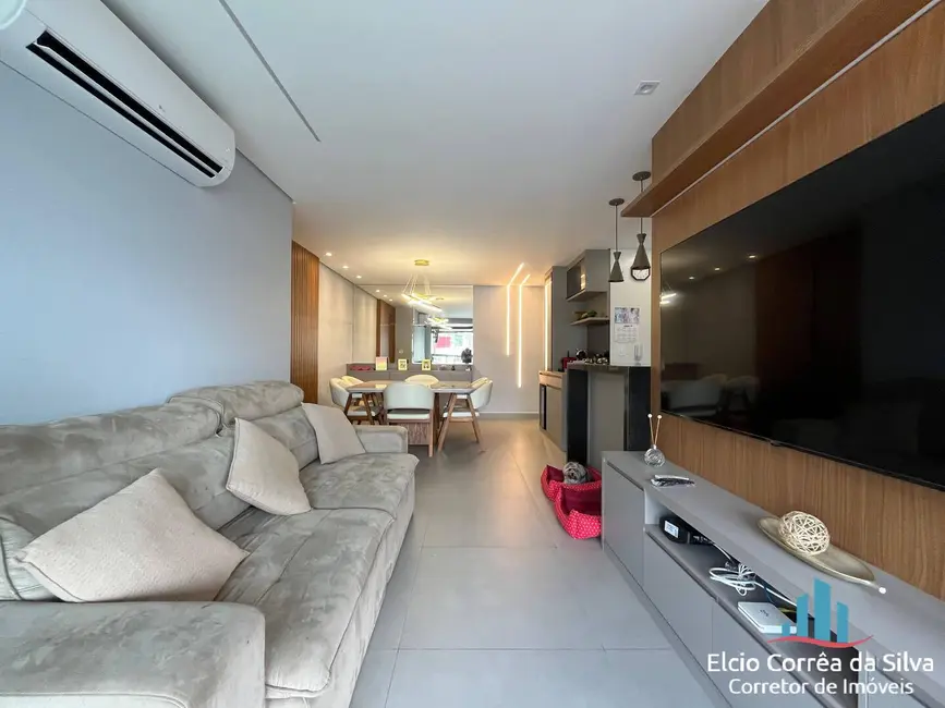 Apartamento com 3 quartos à venda, 228m2 em Canto do Forte, Praia Grande - SP - imagem 3 Foto 3 de Apartamento com 3 quartos à venda, 228m2 em Canto do Forte, Praia Grande - SP