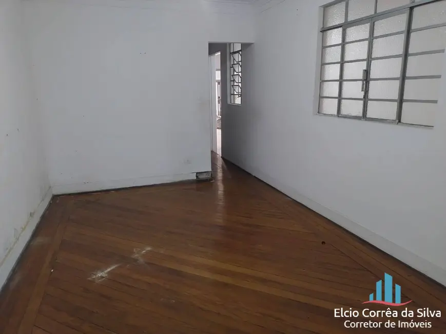 Foto 8 de Casa com 6 quartos para alugar, 325m2 em Vila Mathias, Santos - SP