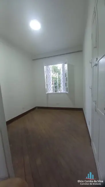Foto 8 de Casa com 6 quartos para alugar, 325m2 em Vila Mathias, Santos - SP