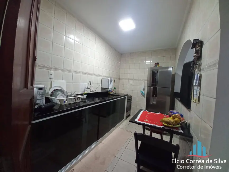 Foto 1 de Casa com 2 quartos à venda, 92m2 em Aviação, Praia Grande - SP