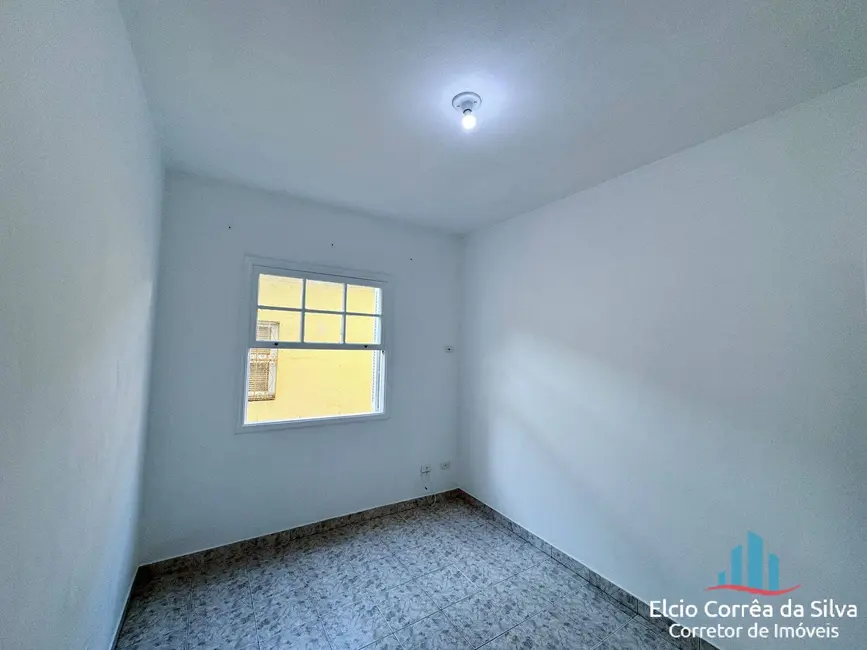 Apartamento com 2 quartos para alugar, 78m2 em Gonzaga, Santos - SP - imagem 8 Foto 8 de Apartamento com 2 quartos para alugar, 78m2 em Gonzaga, Santos - SP