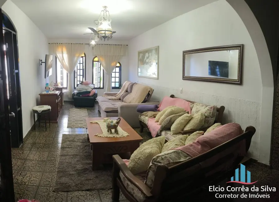 Foto 1 de Casa com 4 quartos à venda, 400m2 em Mirim, Praia Grande - SP