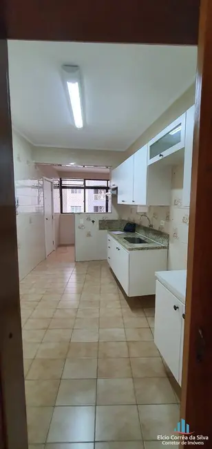 Apartamento com 2 quartos para alugar, 126m2 em José Menino, Santos - SP - imagem 4 Foto 4 de Apartamento com 2 quartos para alugar, 126m2 em José Menino, Santos - SP