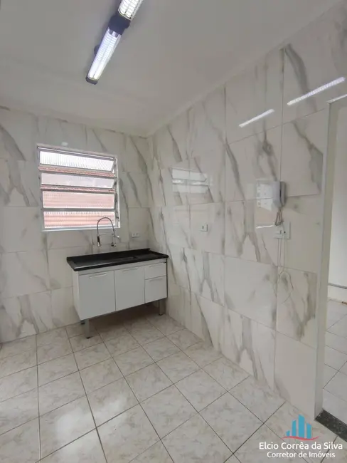 Foto 5 de Apartamento com 2 quartos para alugar, 74m2 em Marapé, Santos - SP