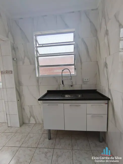 Foto 6 de Apartamento com 2 quartos para alugar, 74m2 em Marapé, Santos - SP